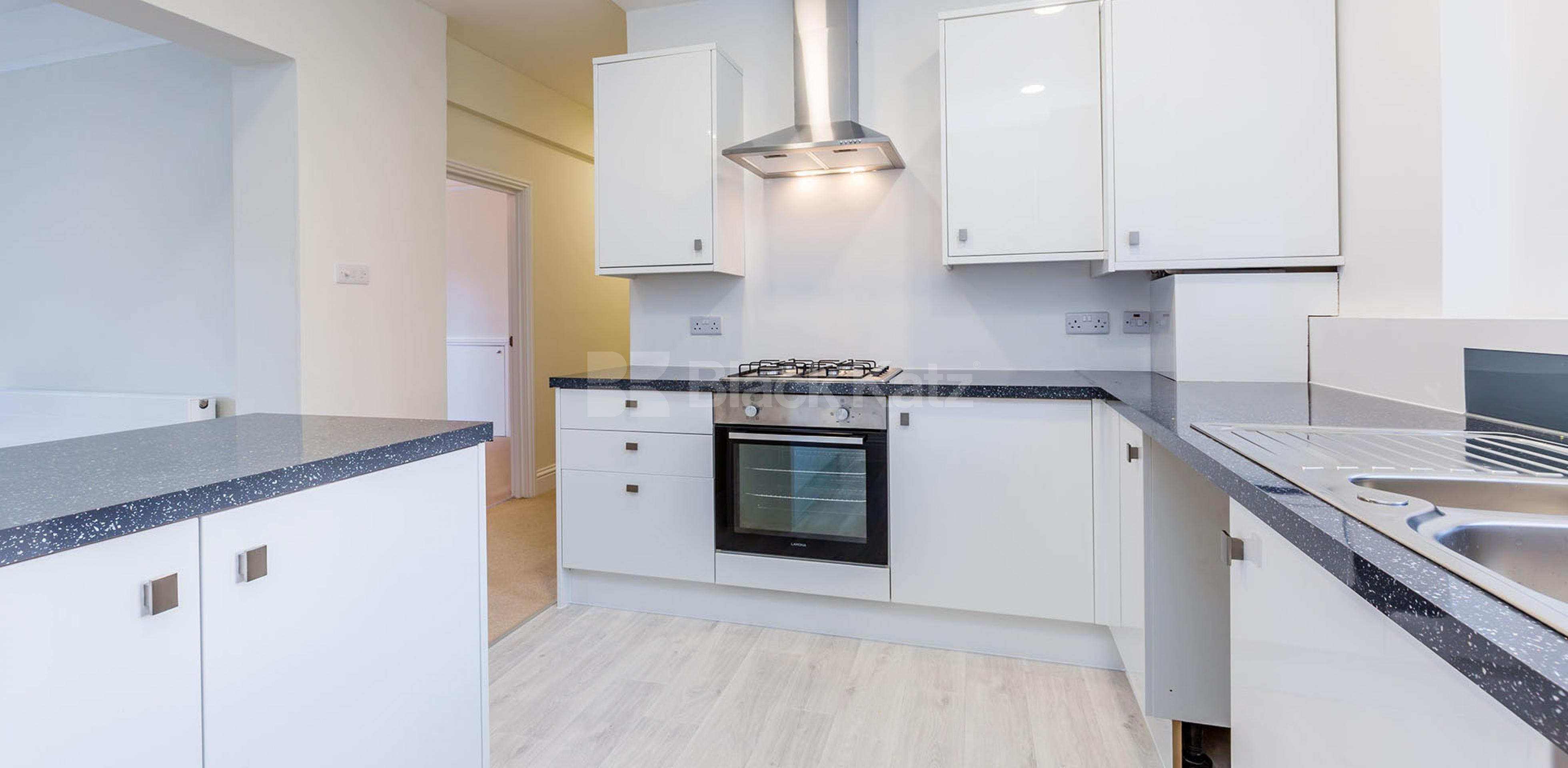 			3 Bedroom, 2 bath, 1 reception Flat			 Harrowby Street, MARBLE ARCH  W1H
